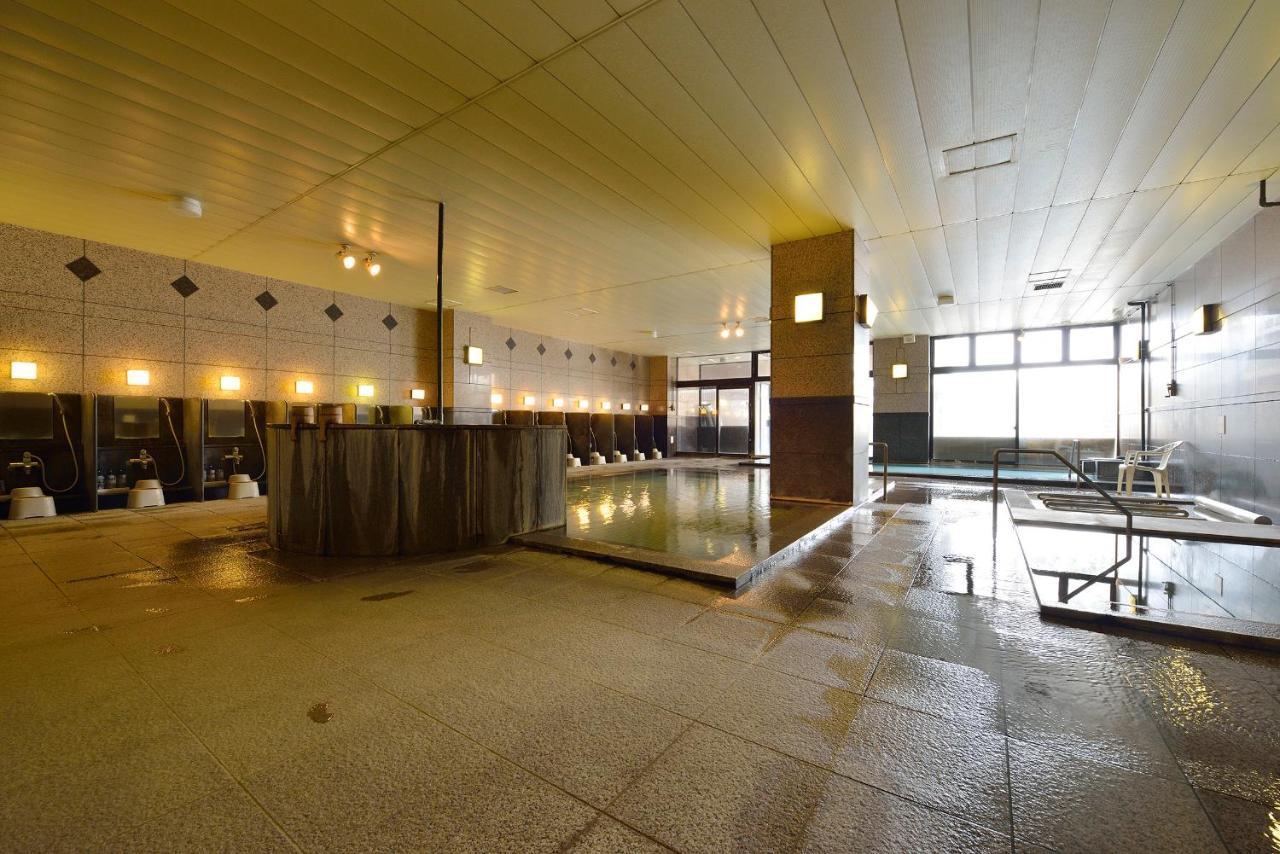 Higashikawa Asahidake Onsen Hotel Bear Monte מראה חיצוני תמונה