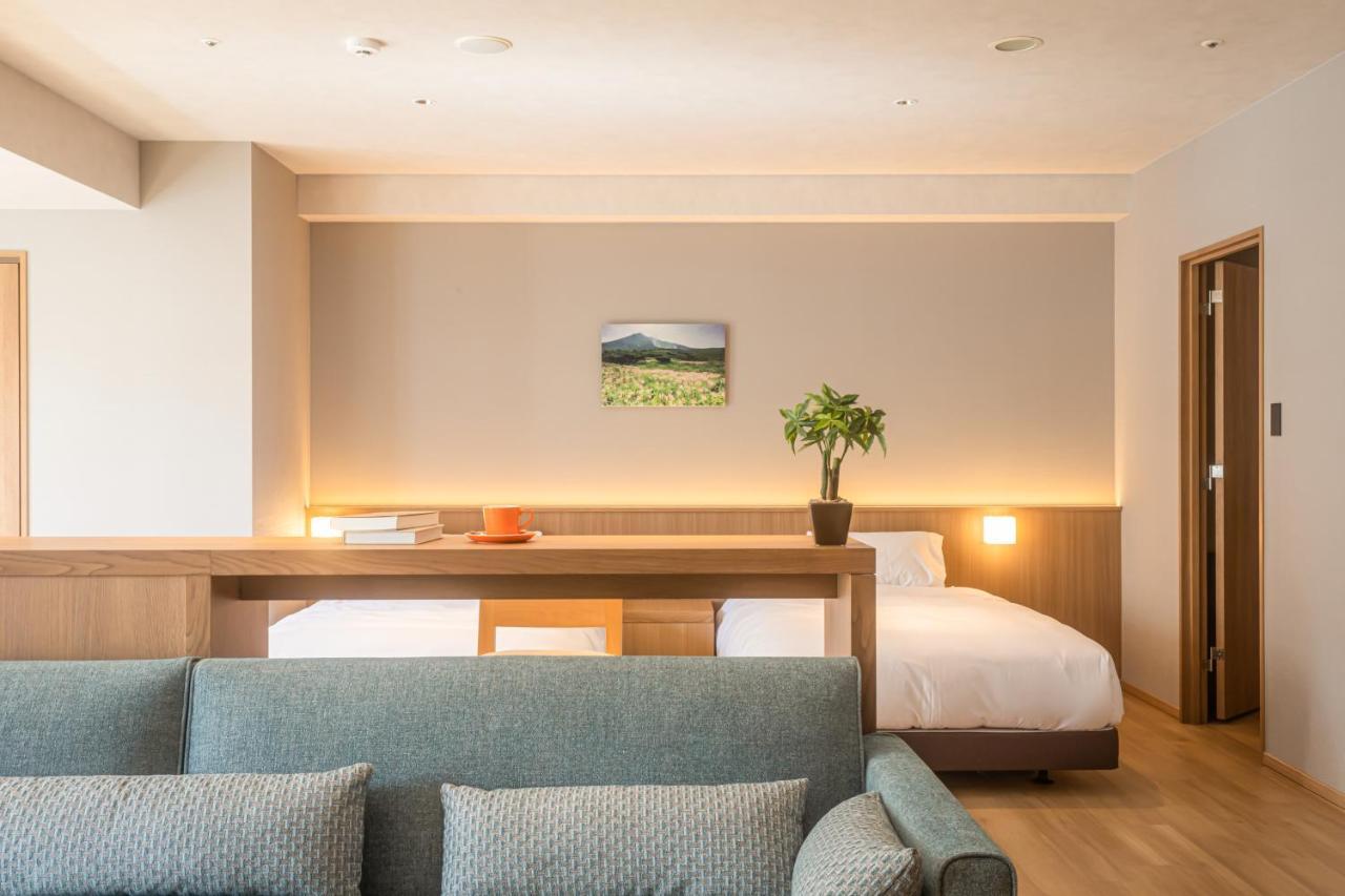 Higashikawa Asahidake Onsen Hotel Bear Monte מראה חיצוני תמונה