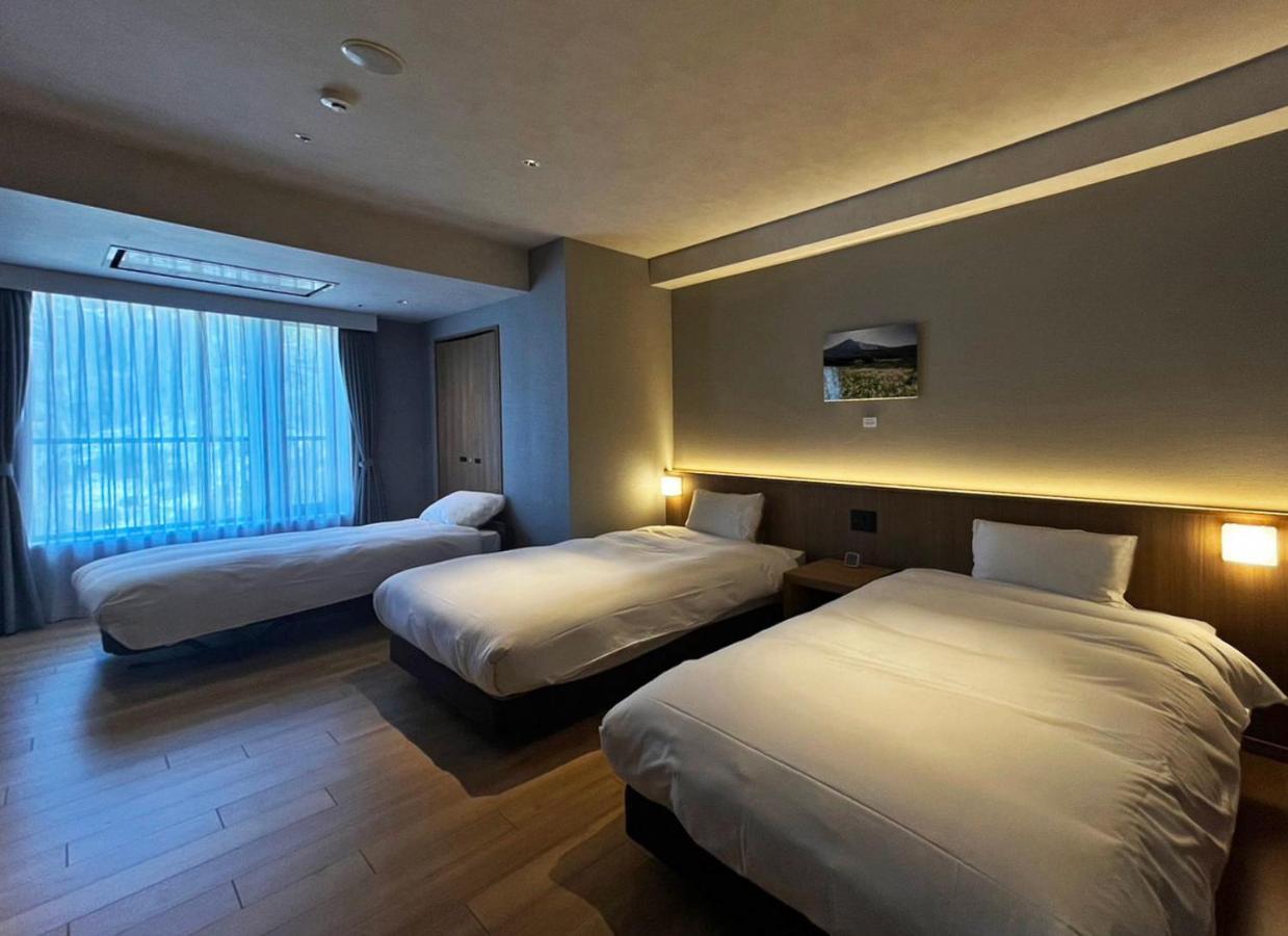 Higashikawa Asahidake Onsen Hotel Bear Monte מראה חיצוני תמונה