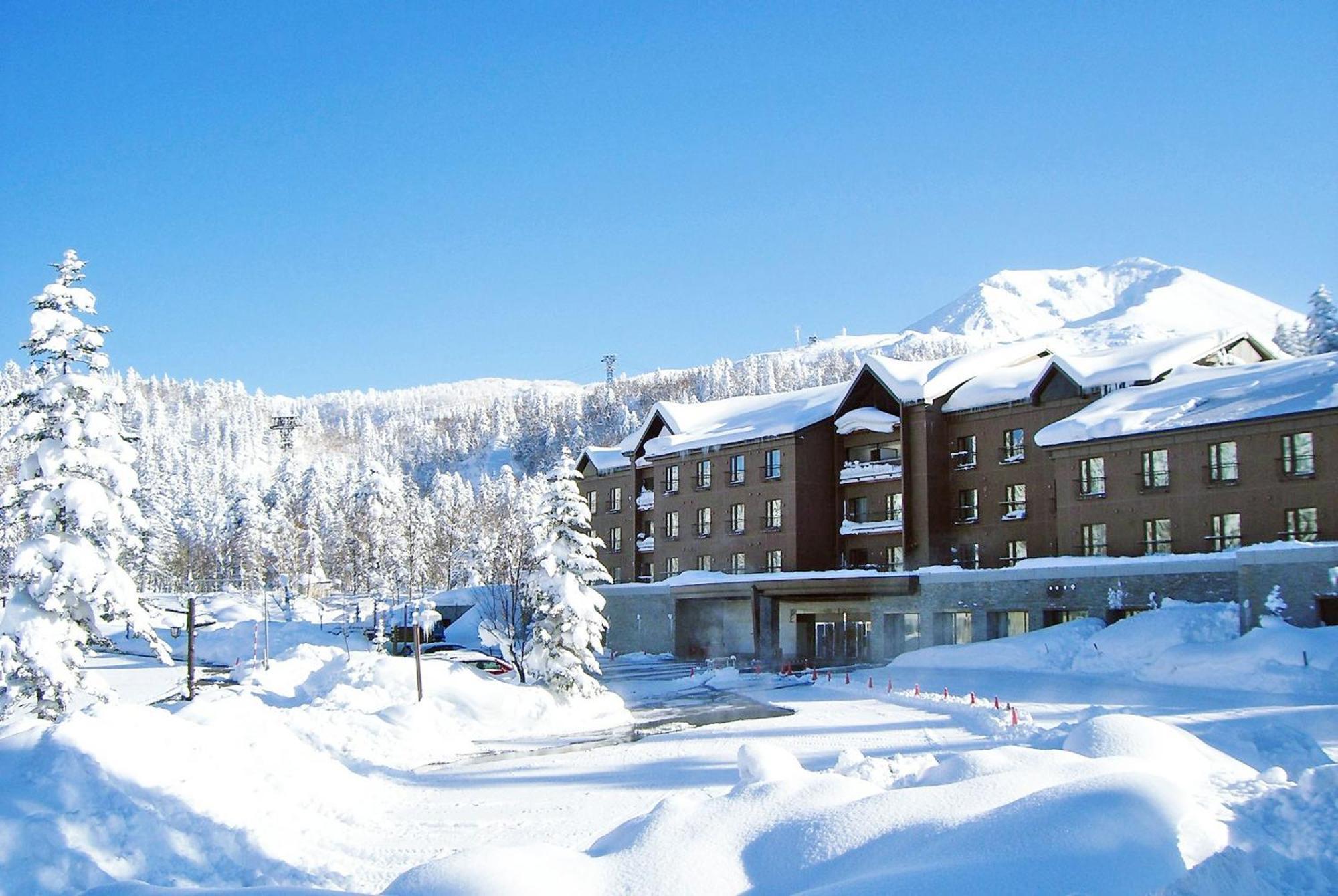 Higashikawa Asahidake Onsen Hotel Bear Monte מראה חיצוני תמונה