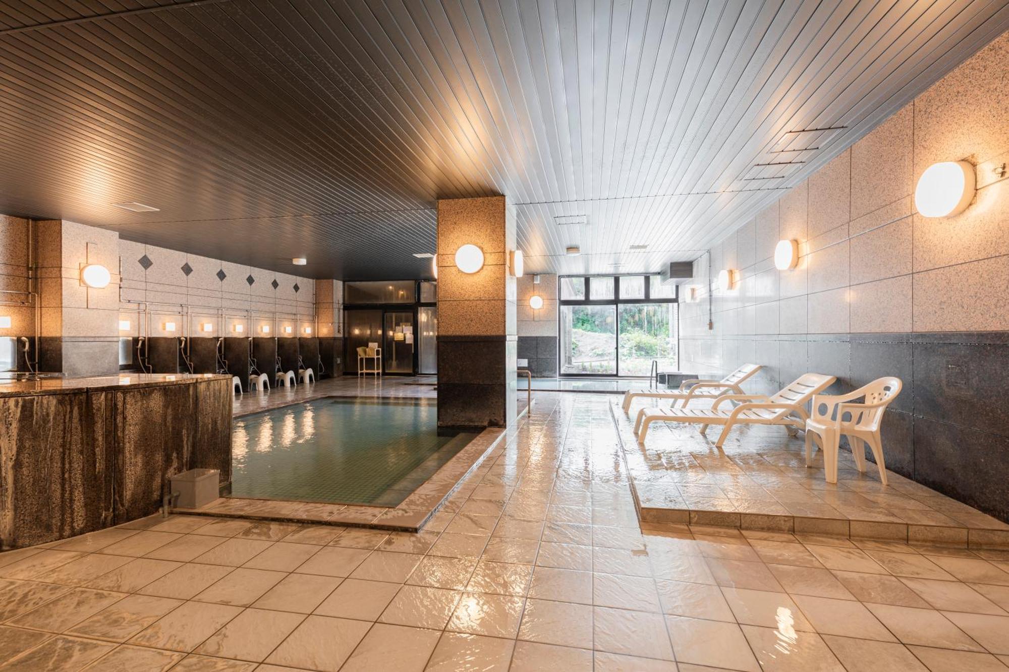 Higashikawa Asahidake Onsen Hotel Bear Monte מראה חיצוני תמונה
