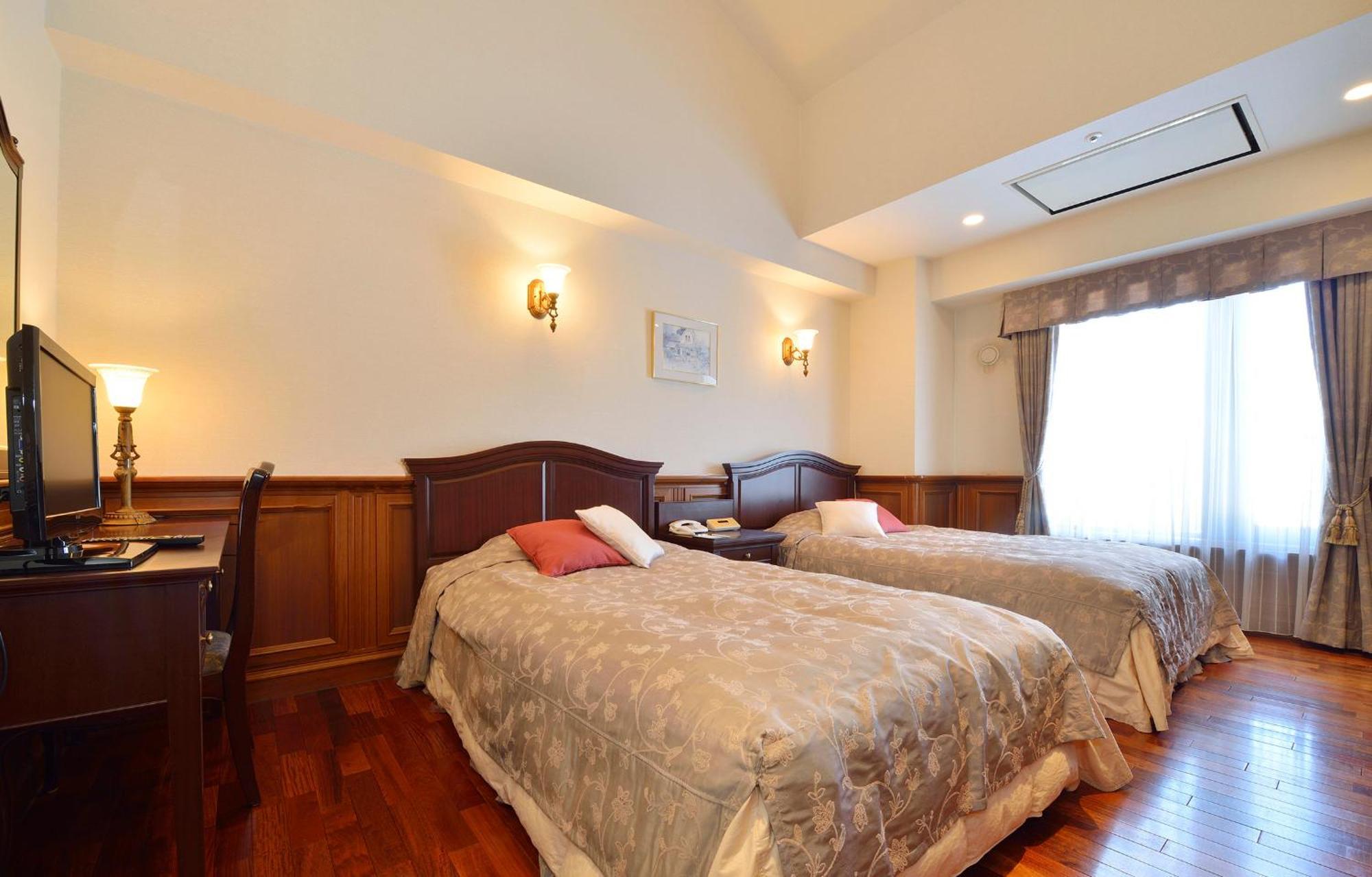 Higashikawa Asahidake Onsen Hotel Bear Monte מראה חיצוני תמונה
